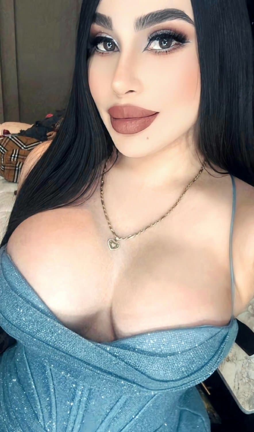 Chica buchona hermosa y de muy buen cuerpo