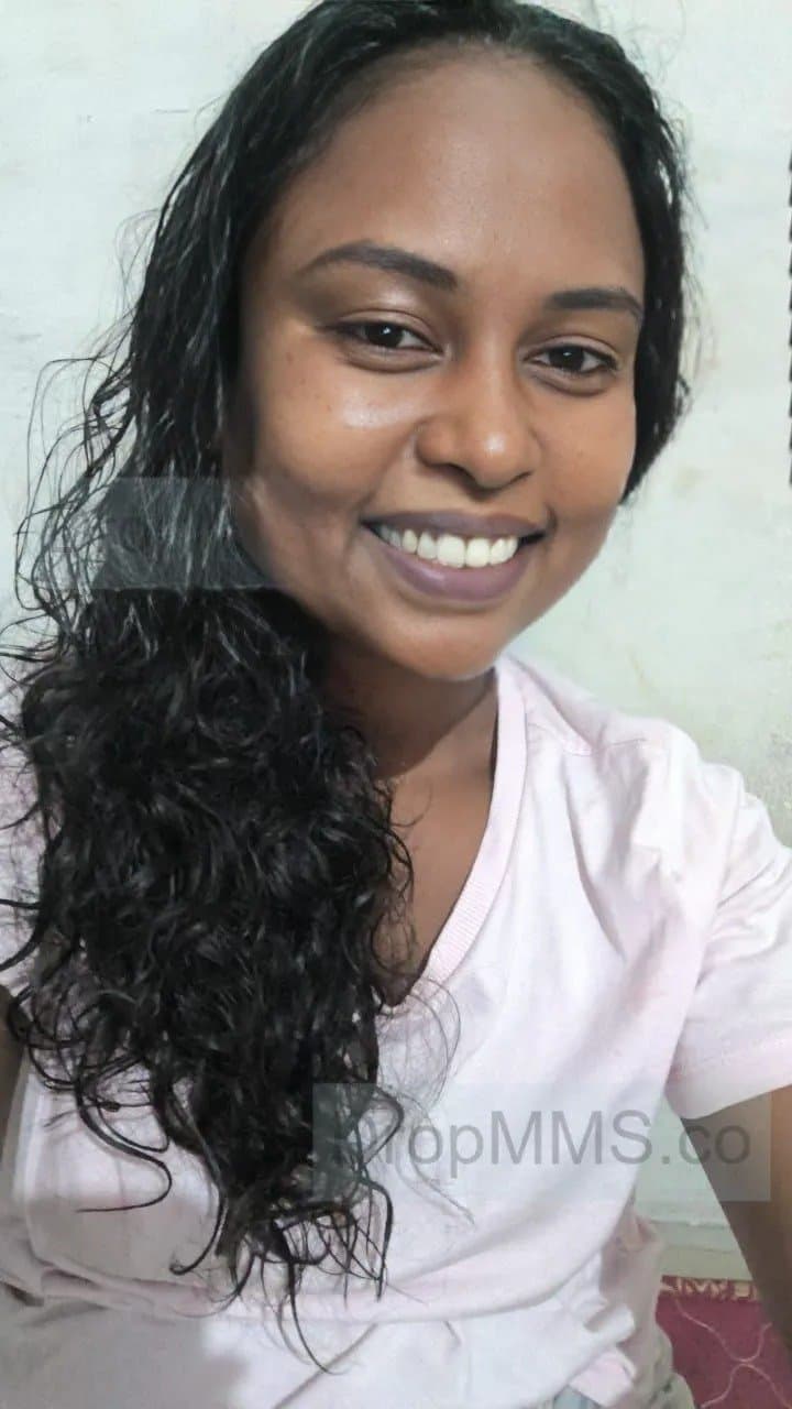 Tamil wife nude dancing