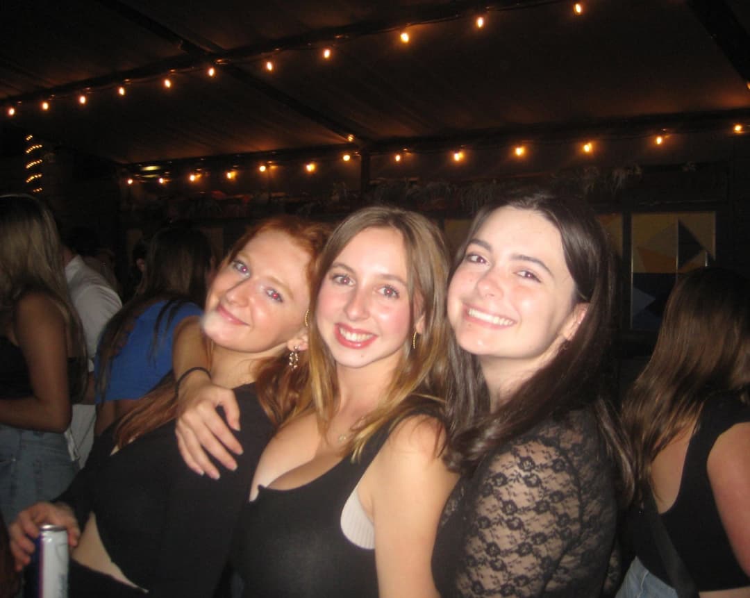 Click to view full size busty college girl Br1dg3t II