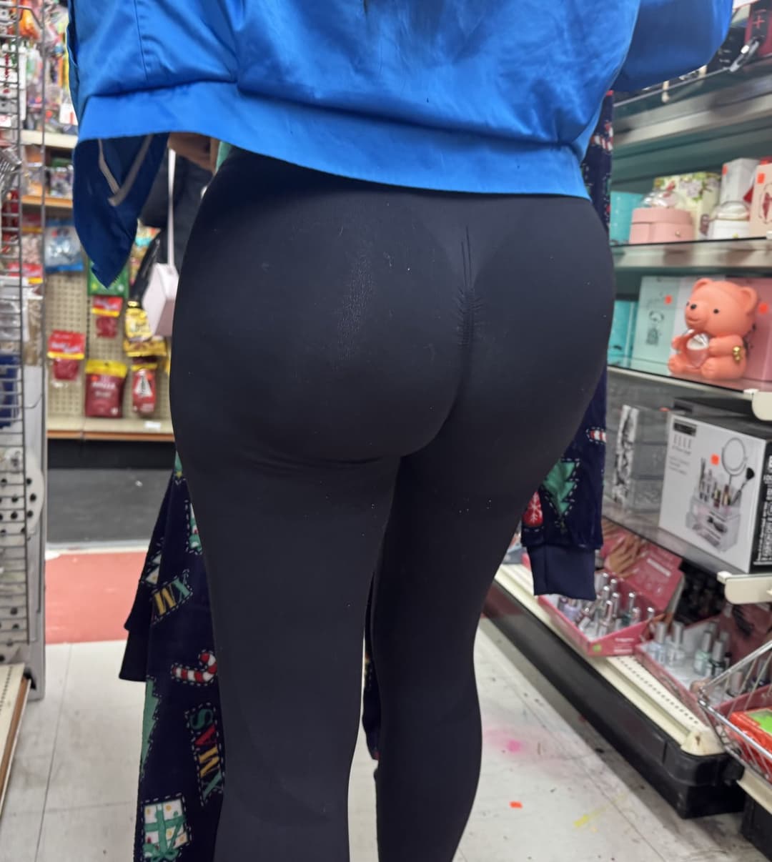 Slim Latina in black tights!