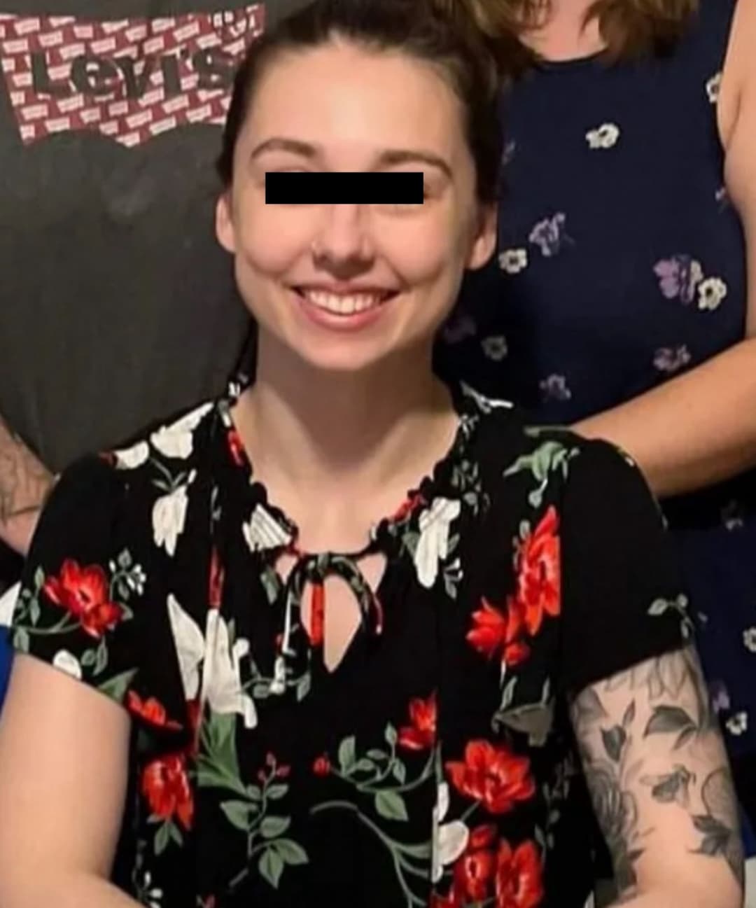 Innocent Goth Girl Knows How To Fuck Sextape