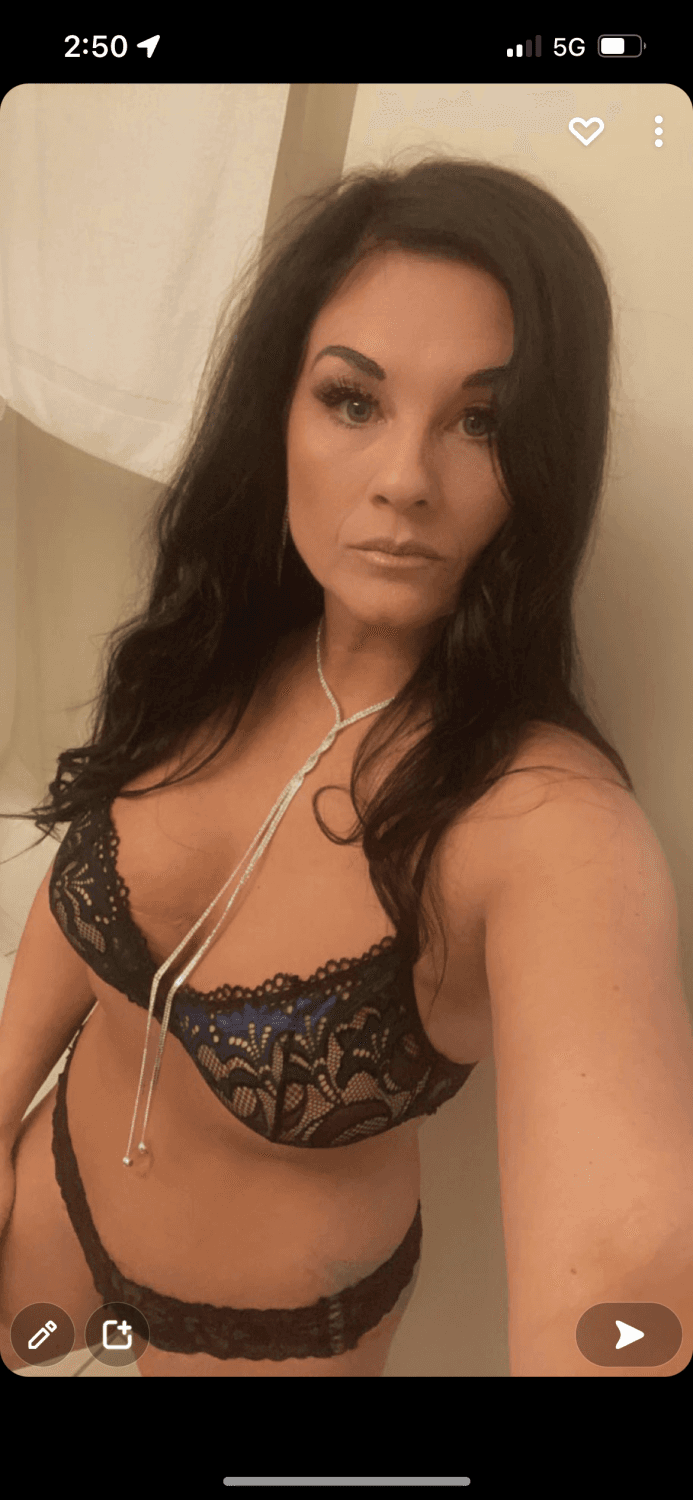 Wild BBC Milf Camille