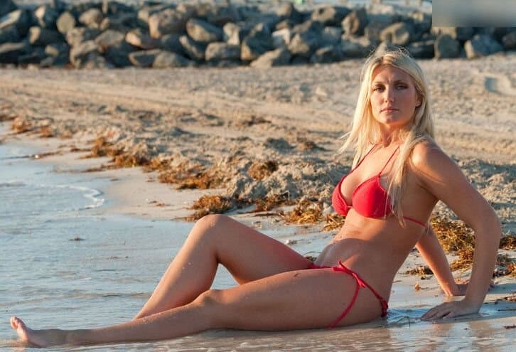 Brooke Hogan Big Luscious Tits & Banging Body How Could You Not Resist a Hot Edging Session for Her