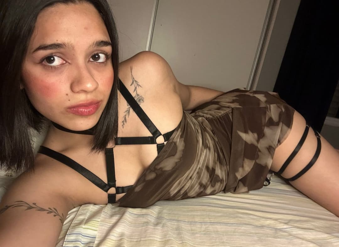 Do I look like the kind of girl you could take home... or just take