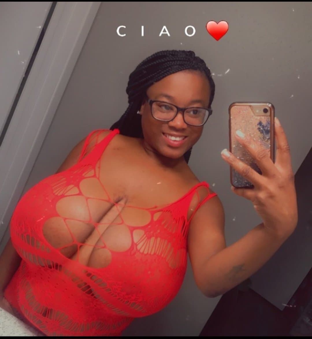 Ebony Dreamz TittyFuck