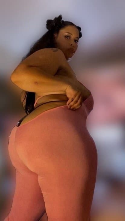 100% real natural authentic REAL bbw thick big booty ass sister gordibuena hermana culona nalgona