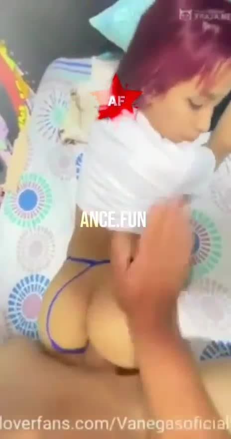 Kami vídeo dela fudendo sem censura mais vídeos no qr code