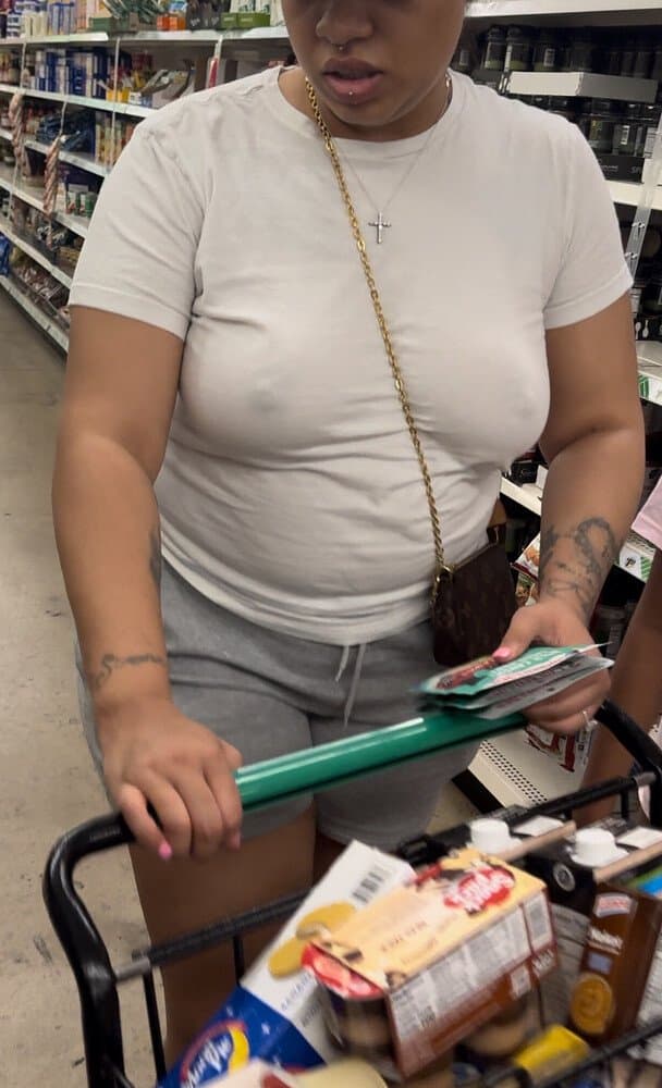 Thick Puerto Rican With Pokies