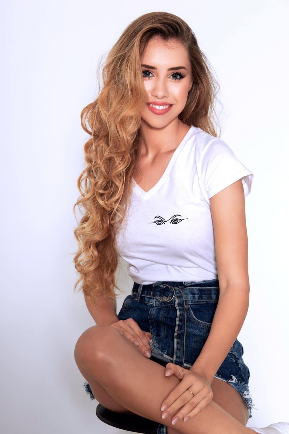 Daniela polish Ring Girl shows charms #hot blonde fertile tight crack #? ?????