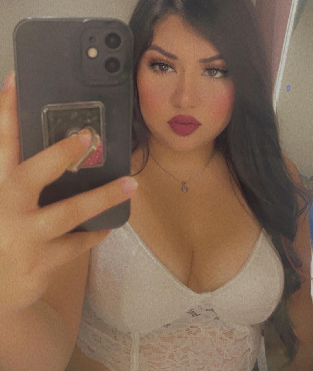 Mireya yamilet lopez latina chicago slut IG:_yamilet21