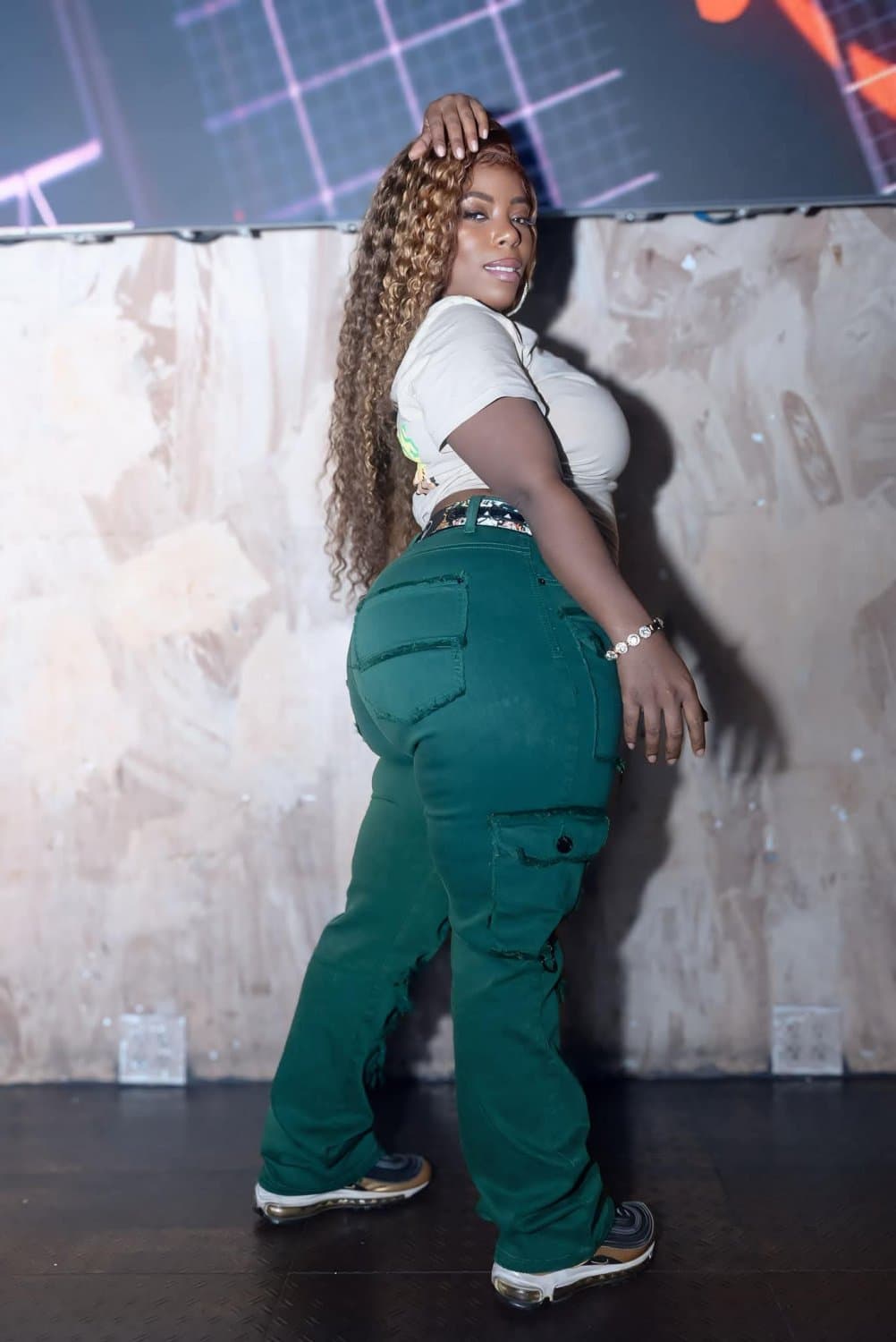 BIG OLE JUICY THICK FAT ASS BBW SSBBW LATINA EBONY