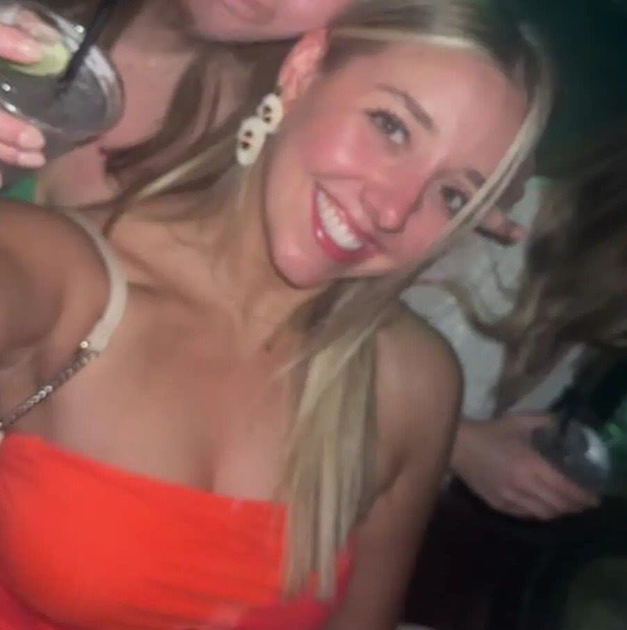 Blonde good girl next door Bailey turns into a slutty whore party chic with a few drinks she a freak