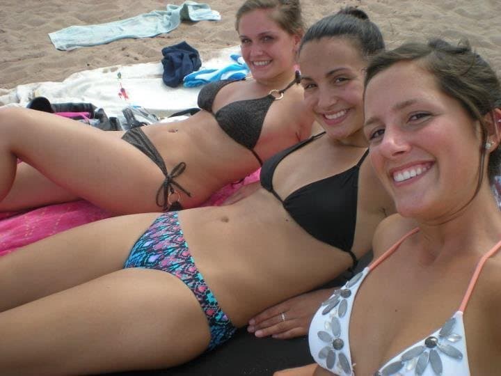 Cocking and Cumming Bikini Girls!
