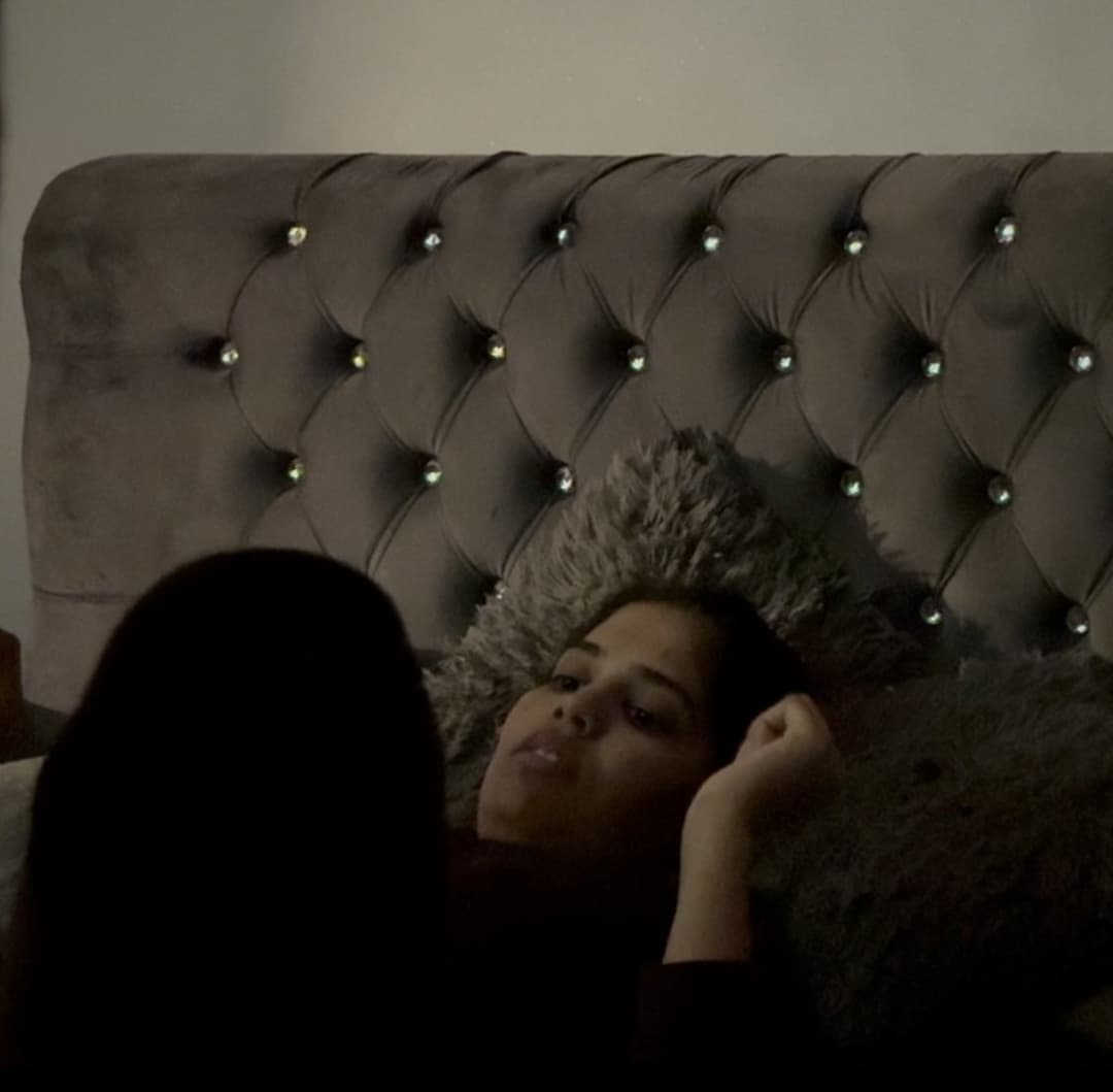 Uk Indian slut fucked in black knee socks