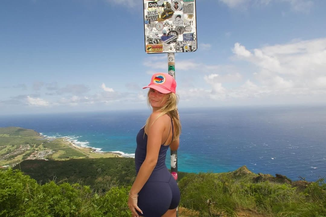 Click to view full size IRL Kailee