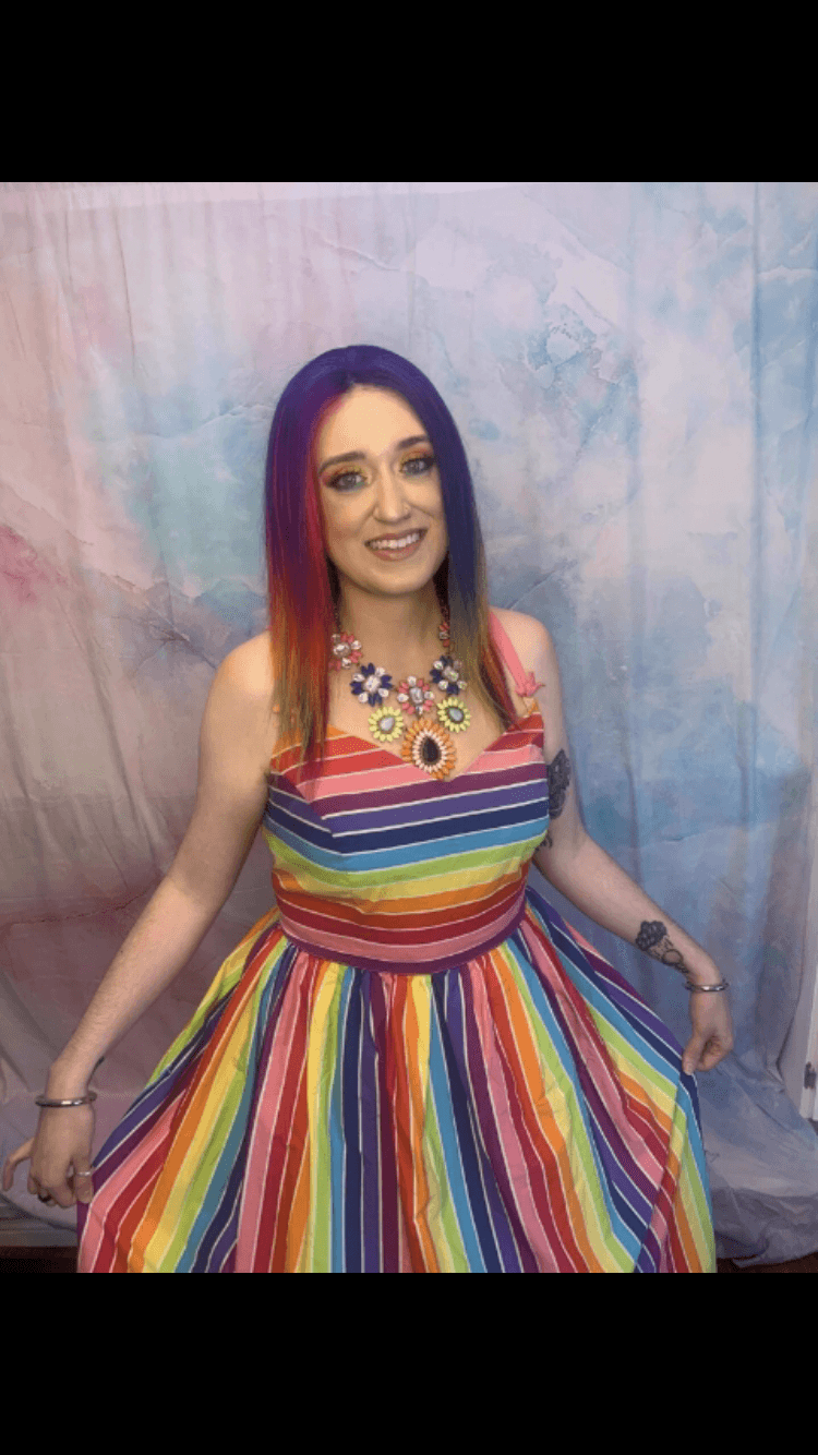 Giant buttplug milf with no shame