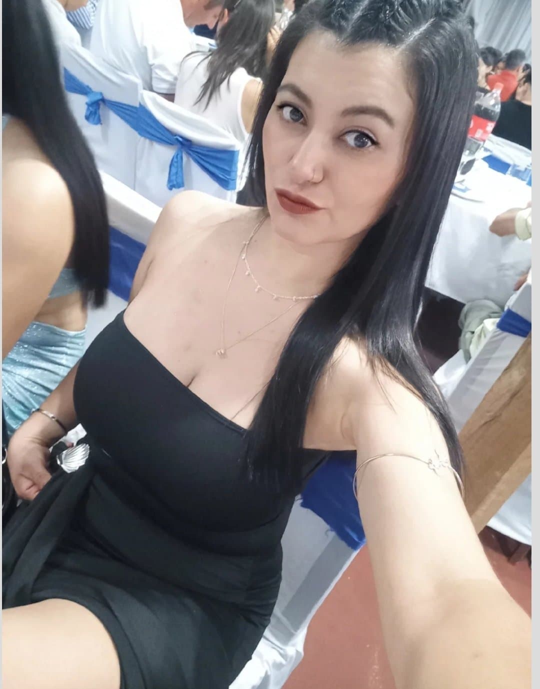 Una trola tetona que me enamoro desde la primera vez que la vi - Argentina tetona