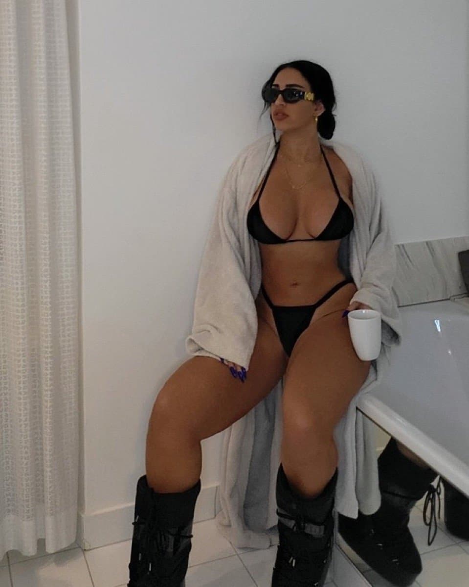 Beautiful big boobs Latina women