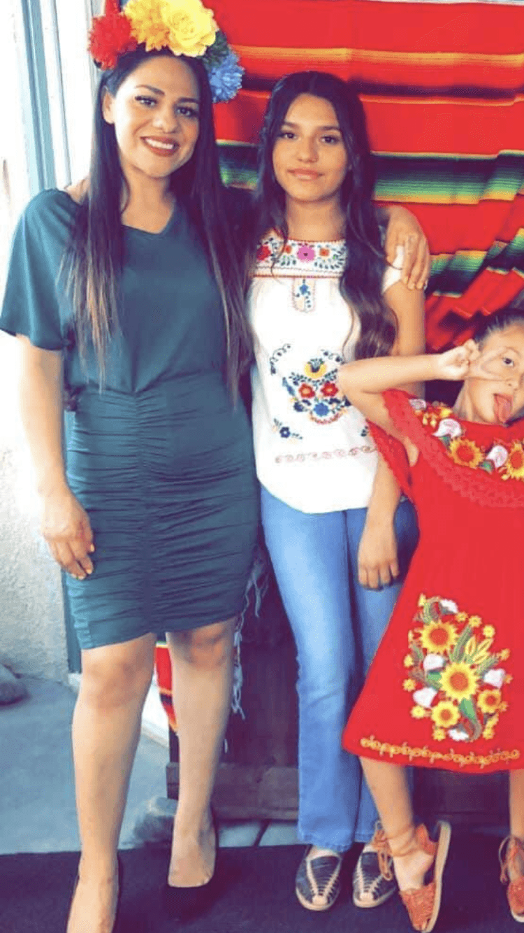 Who wants to fuck this mother daughter duo