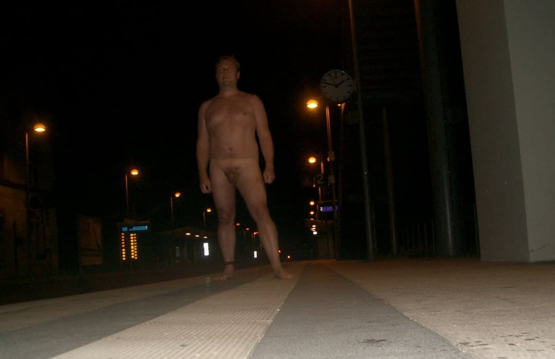 Click to view full size Thomas Schüler nackt