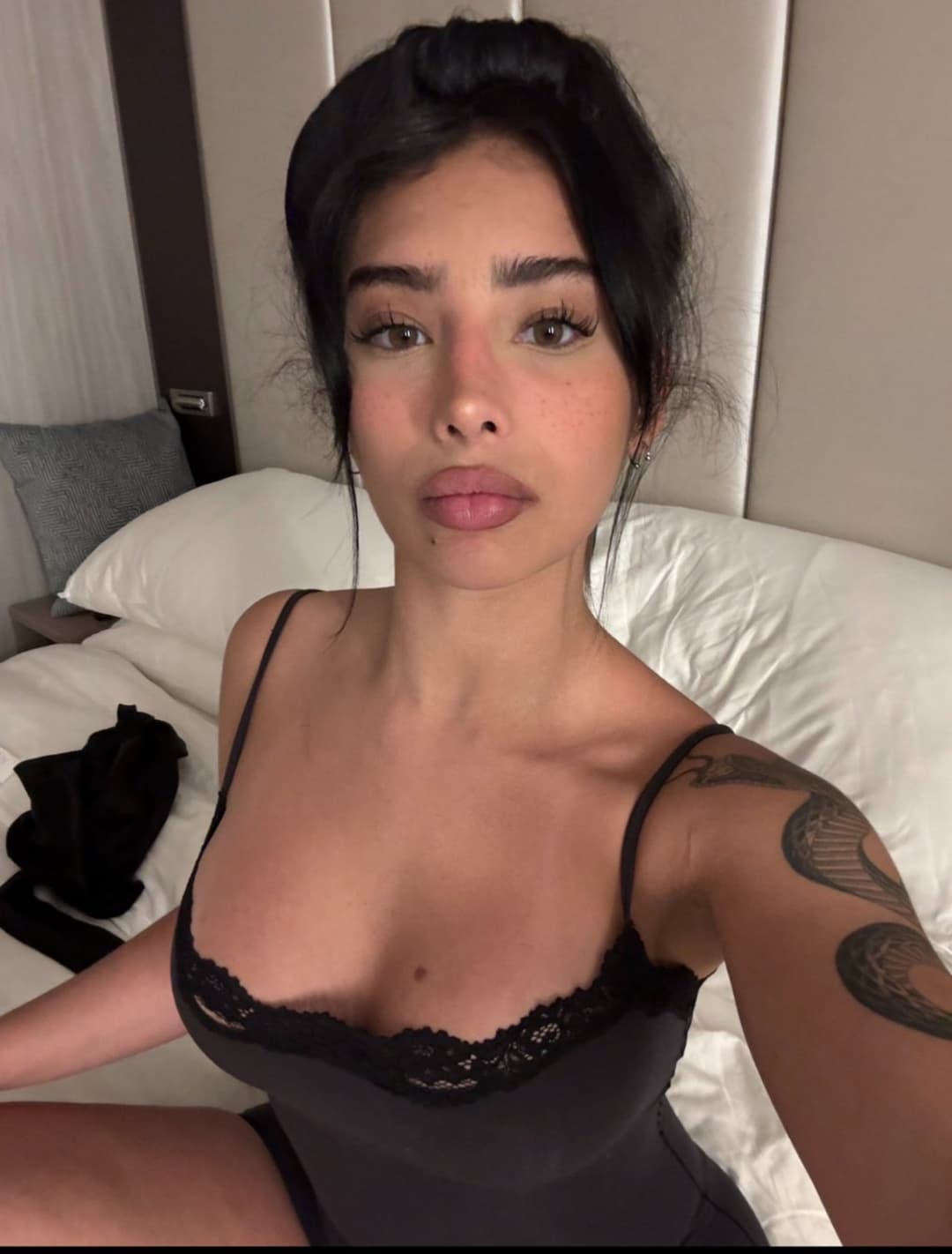 Bottle Girl Is Always Ready to Fuck