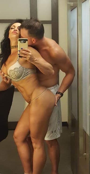 Wife Loves Fitness & Eating Pussy