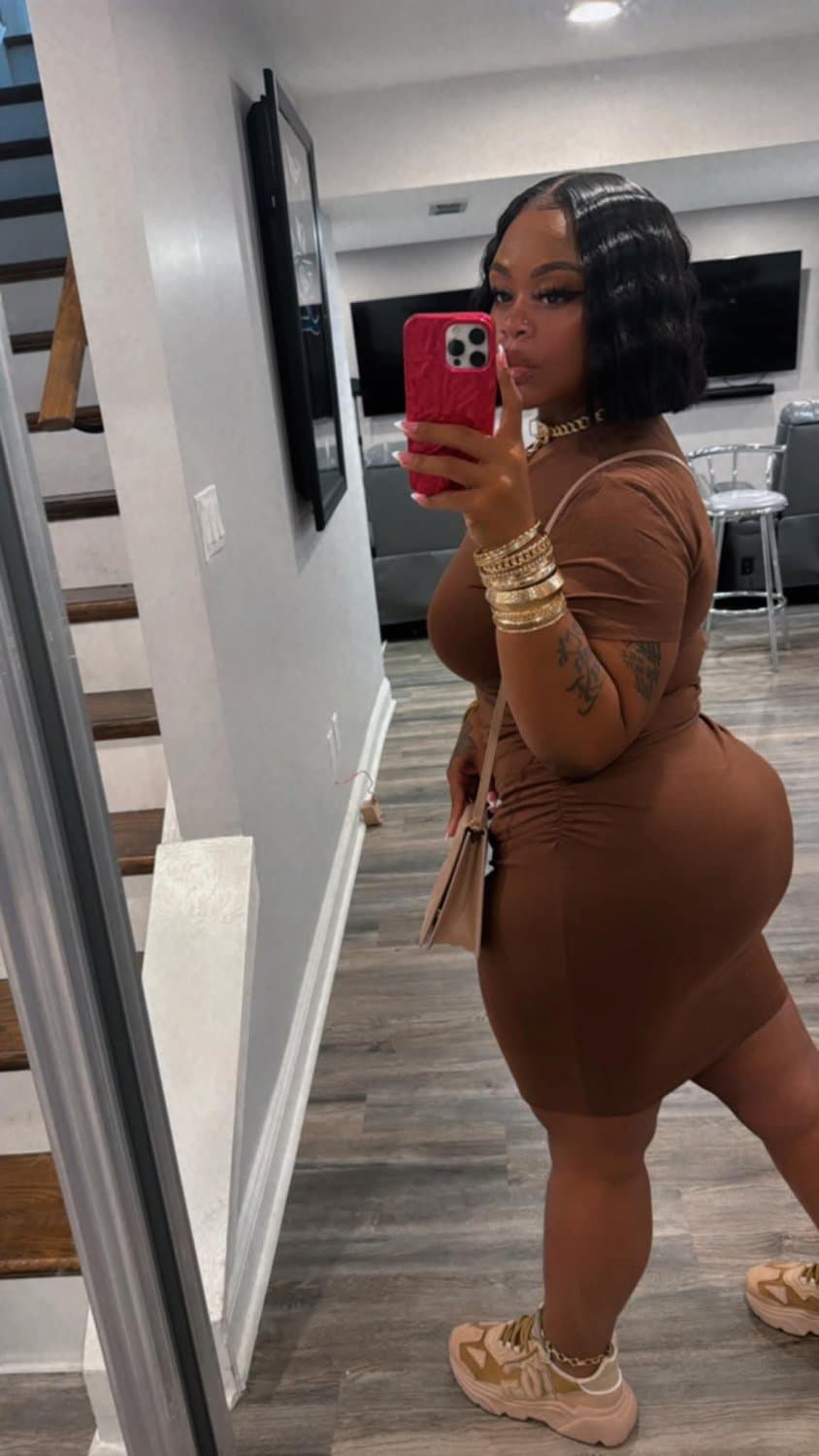 JUICY THICK BIG ASSES LATINA EBONY BBW SSBBW