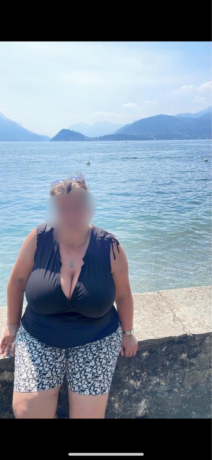 My big tit gf and one pic of her fat tit mother haha. My Snapchat: kay19a / Add me haha