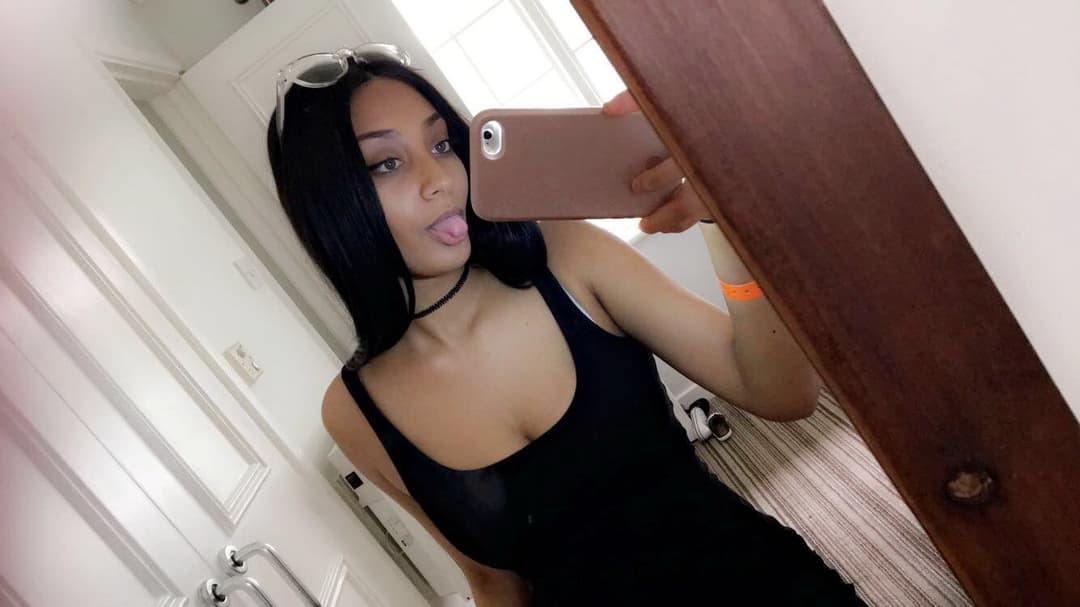 British Ebony Teen Stephanie aka Ebony Beauty Seymone (Rare Collection - Photo Gallery)