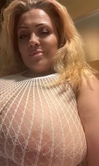 MUST WATCH CRAZY yelling orgasm mature mom 100% REAL MILF. Madura gritona nalgona casero