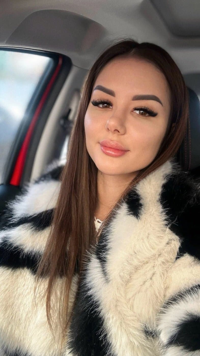21 Year Old Greek Girl Leak still a virgin