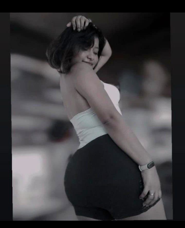 MEXICANA NALGONA, los que compartan les enviare su nombre y sus redes en mensaje???