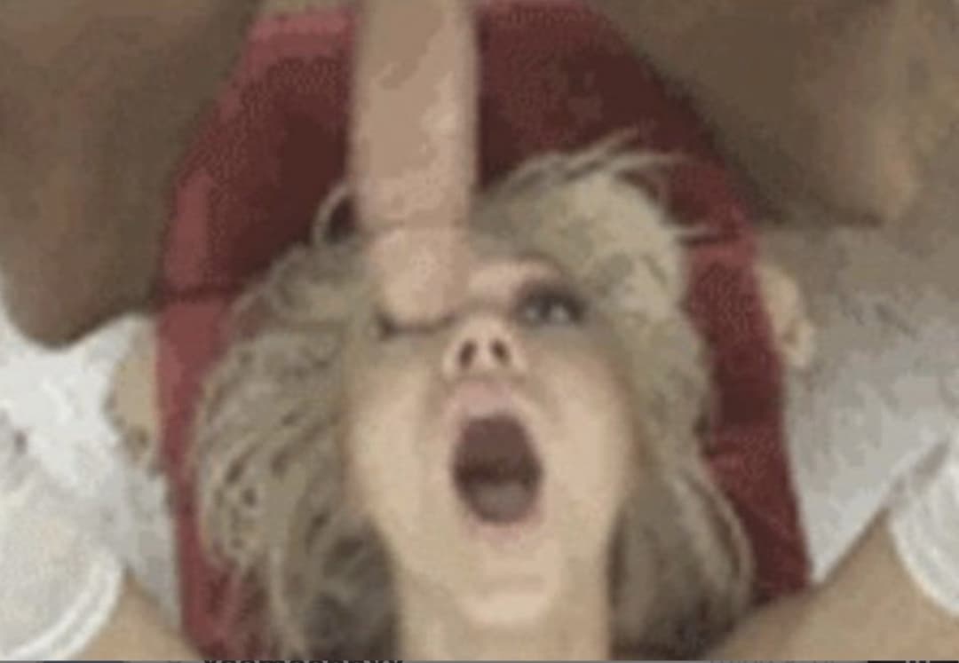 Mom, 62, $ Daughter, 18, get stretched out on cruise ship with same 2 BBC and ship bartender