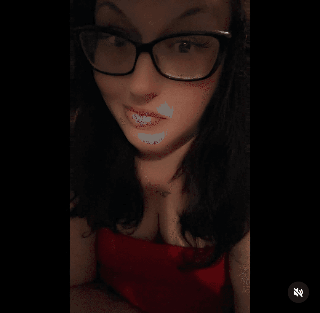 Mom pissed because "Ethan"broke up with her "saggy tits" teenage daughter.? Pics of Mom included.