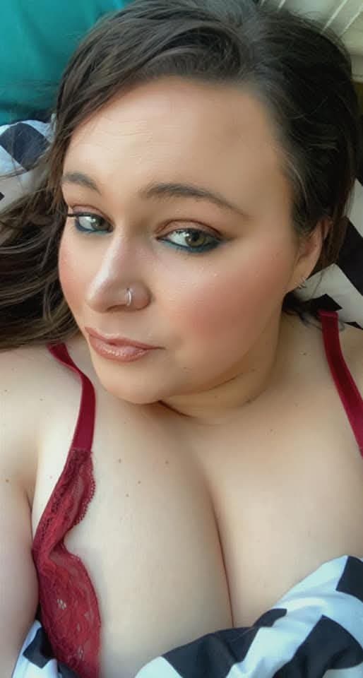SSBBW BIG ASS & BIG BOOBS