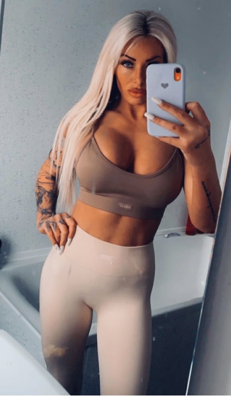 Click to view full size Geordie Chav Milf Slut Big Tits Pawg Goddess UK British Cumslut