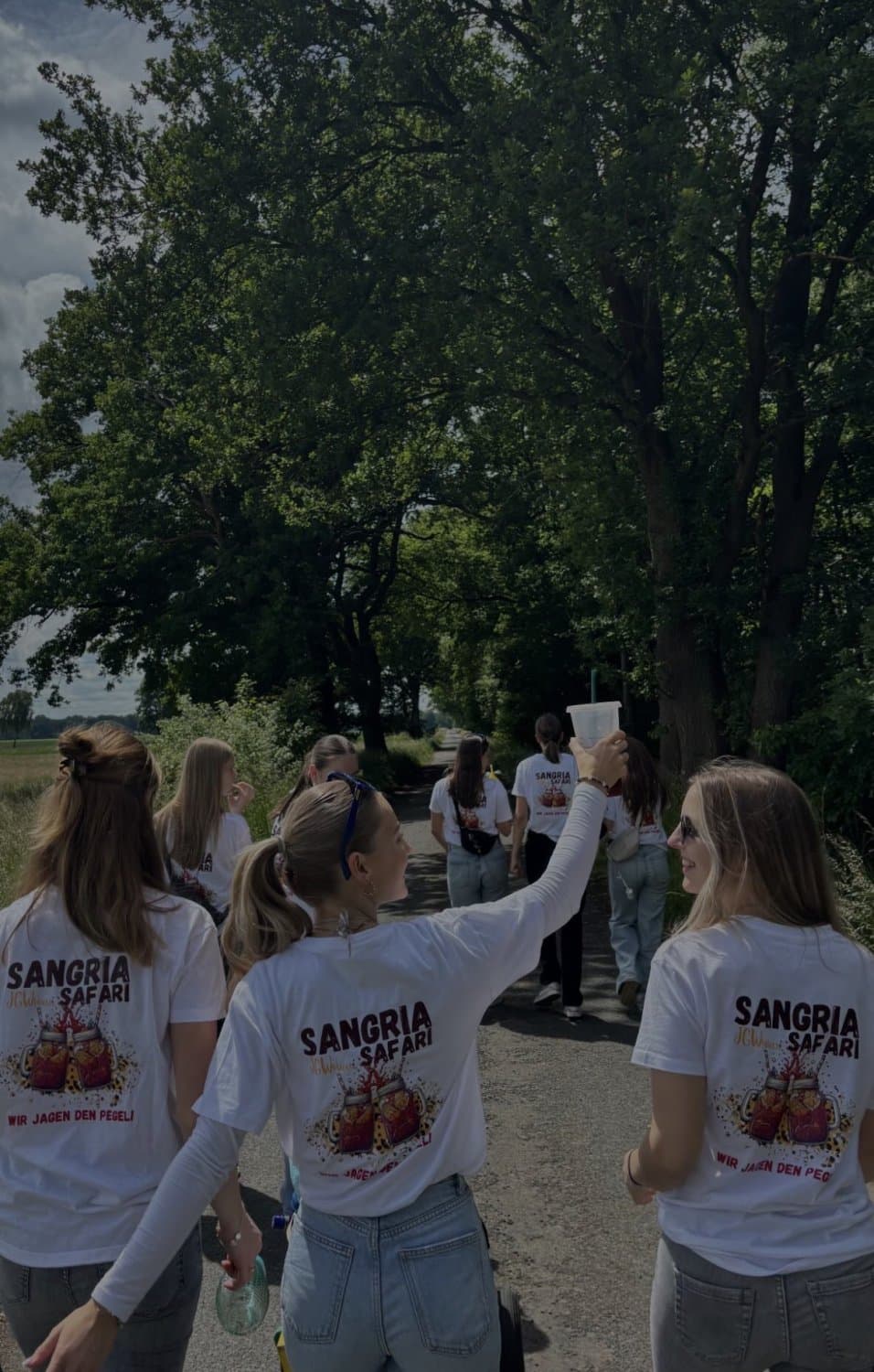 Young German Teenie Leandra