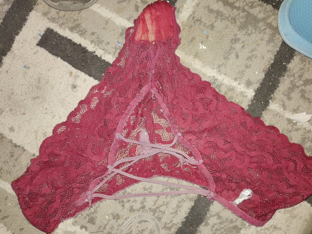 Fetiche, calzones de mi cuñadita y suegra sucios