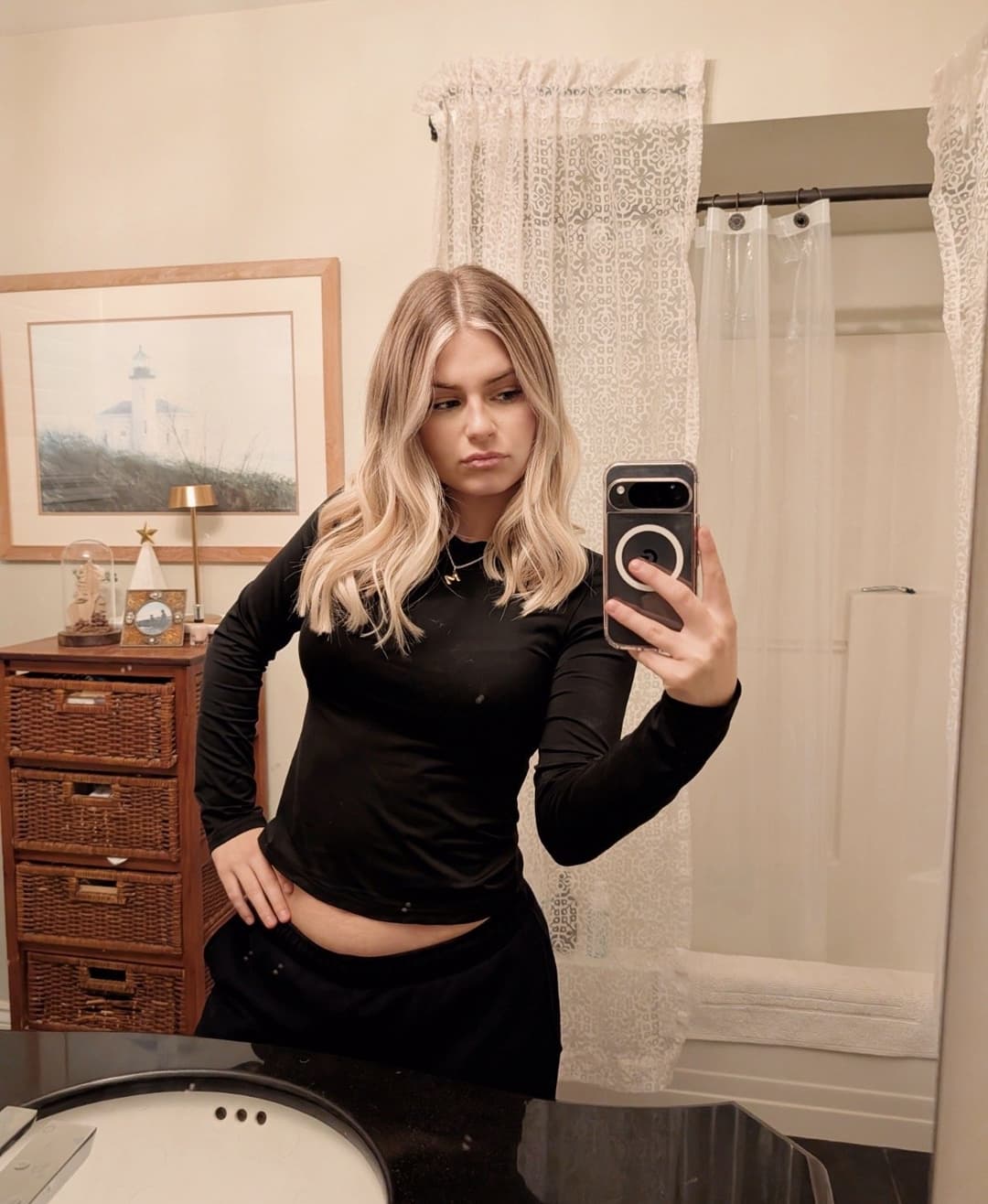 Thick Brock U Slut gets tribbed by BBC