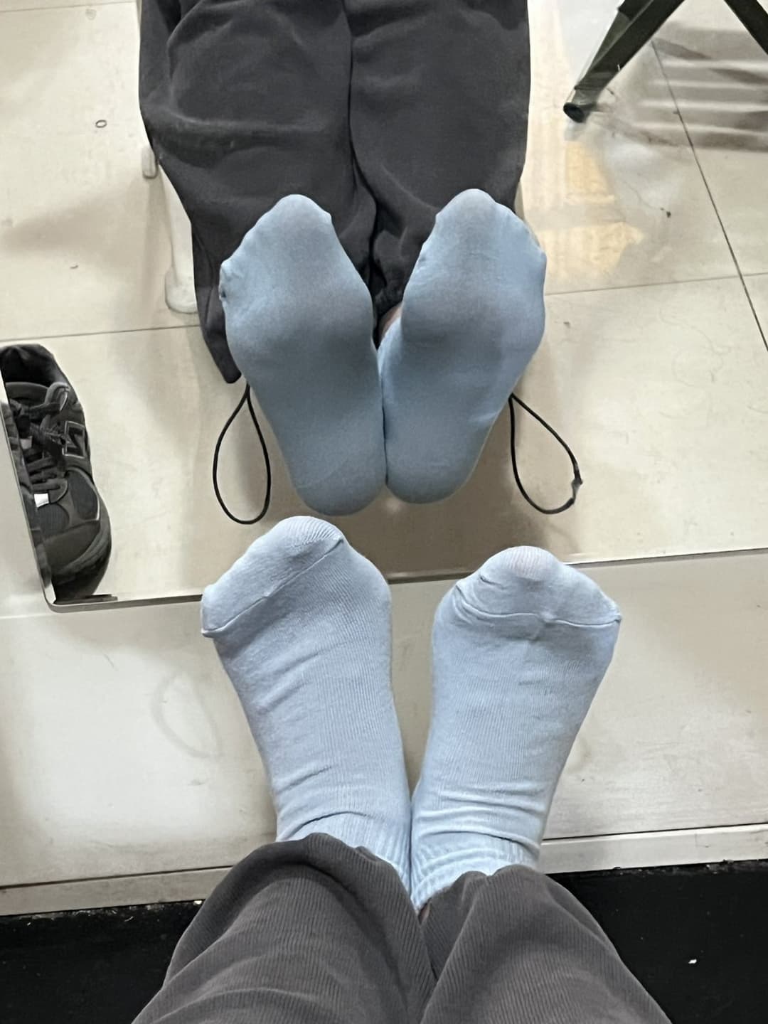 Click to view full size Asian shoes / feet / socks & cum