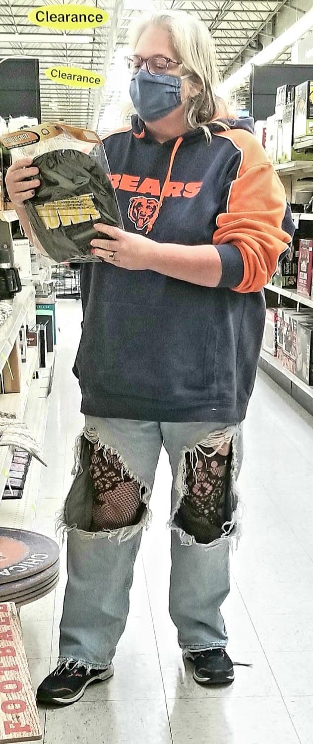 She loves her garter nylons