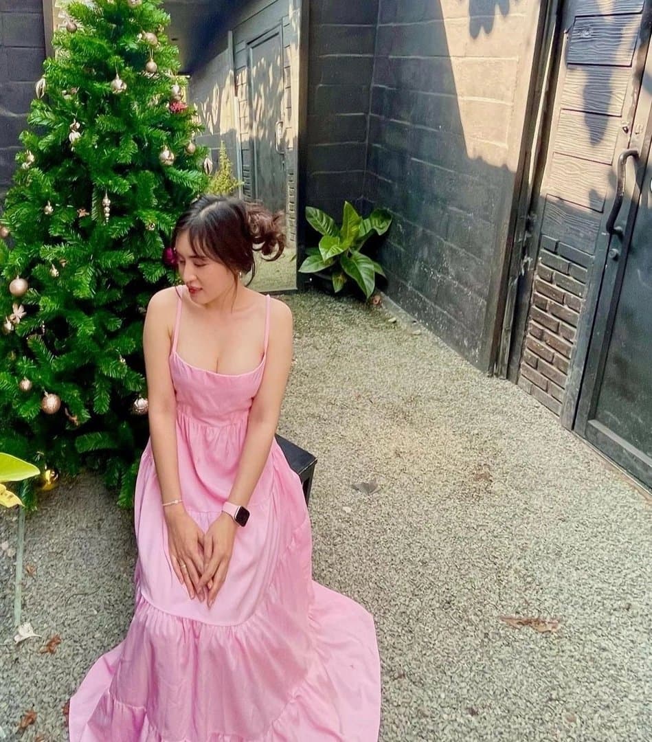 whore beer a big breasted a slutty whore a  the slutty pussy of a beer