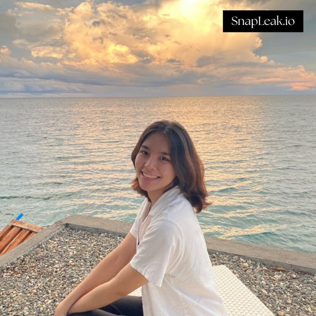 Cute Sexy Babe Boobs Curvy Figure Handjob Riding Fucking