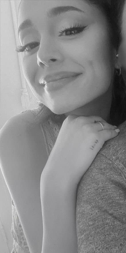 Ariana Grande is my favourite and only porn ??