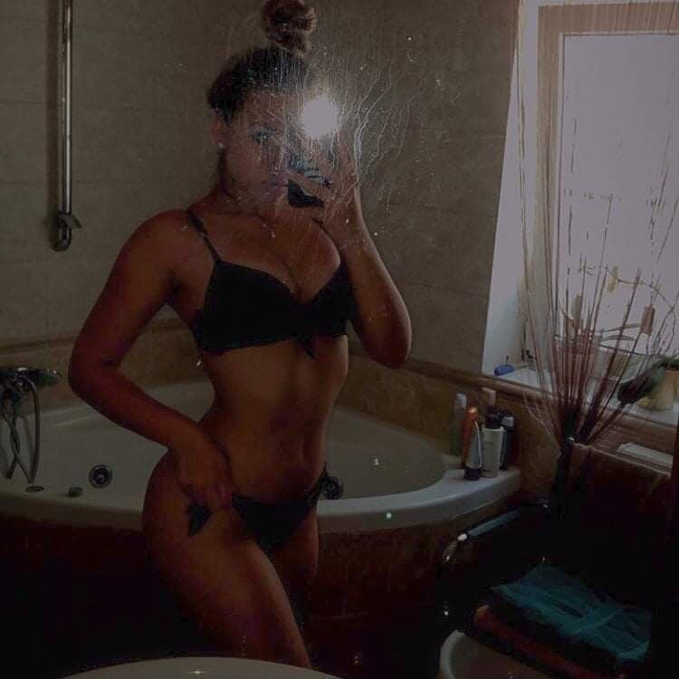 [kik]shsjebbd wish free use was a thing and I could fuck my dudes ex but in return they can use mine