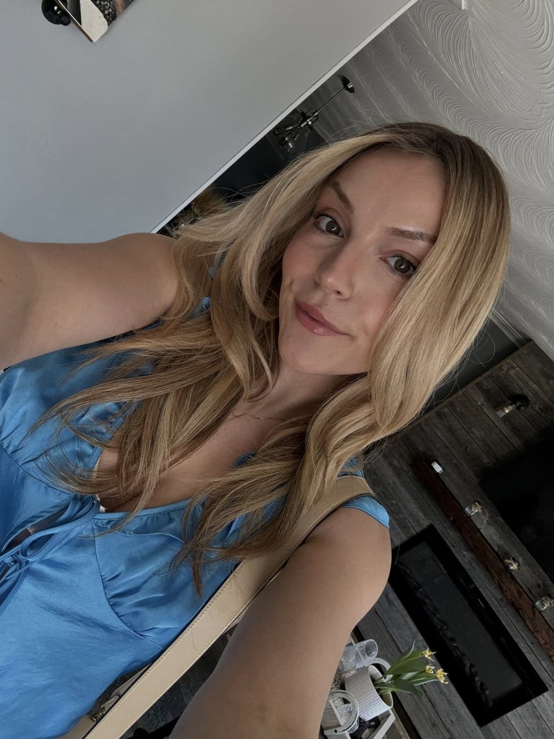 Irl PAWG whore has a face made to take load after load