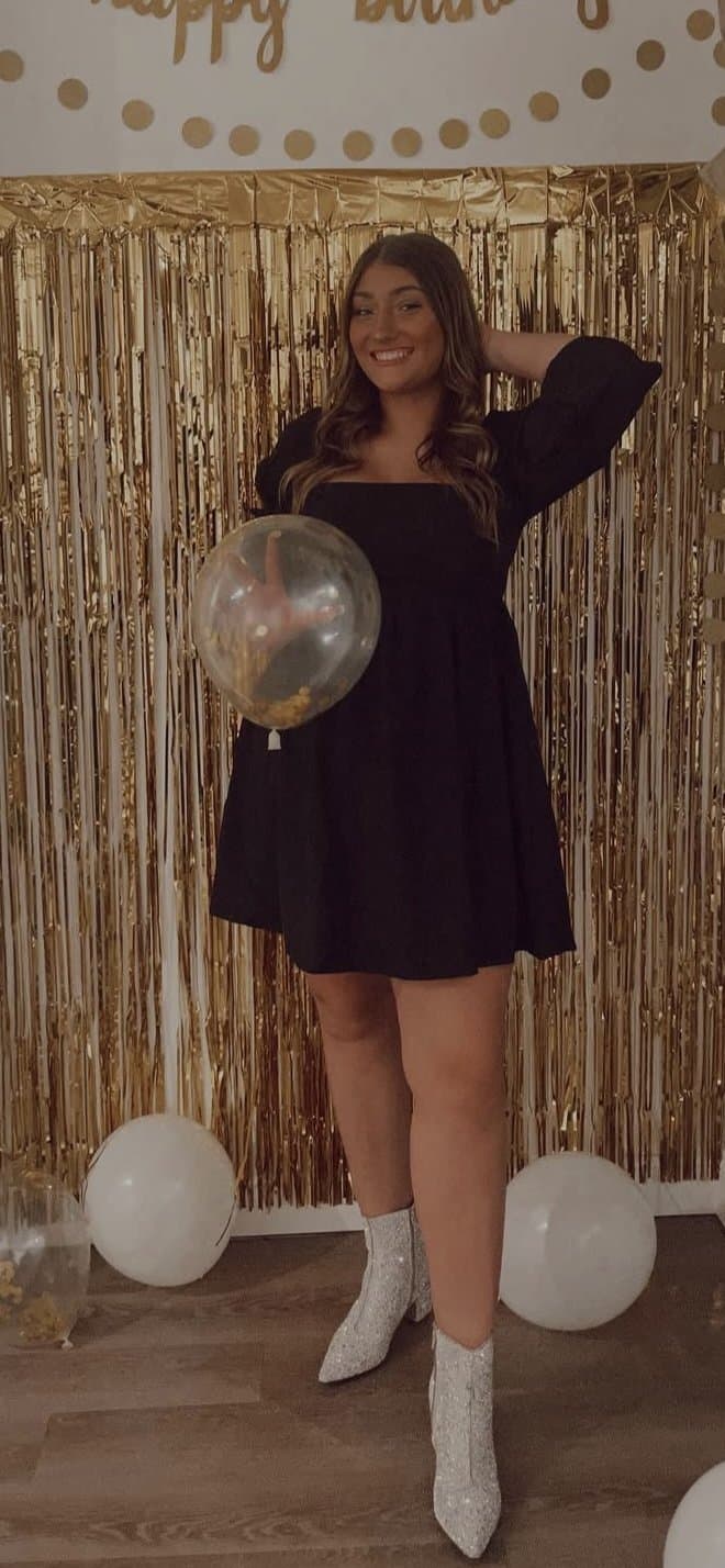 Emily Emily, when are you gonna stop exposing yourself to men online!