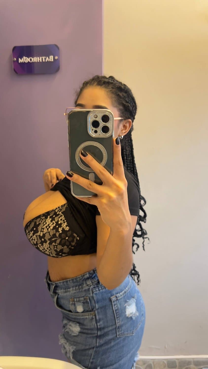 I just want you to make my tits want you more...?http://es.stripchat.com/Emy_leon