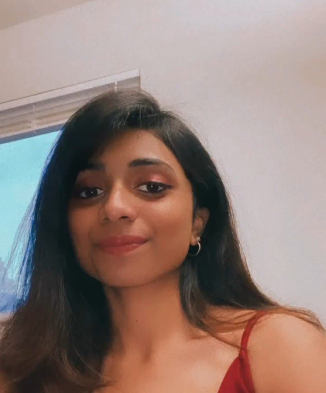 Traditional Kuwait Immigrant Sheethal Shares Tits In Confidence