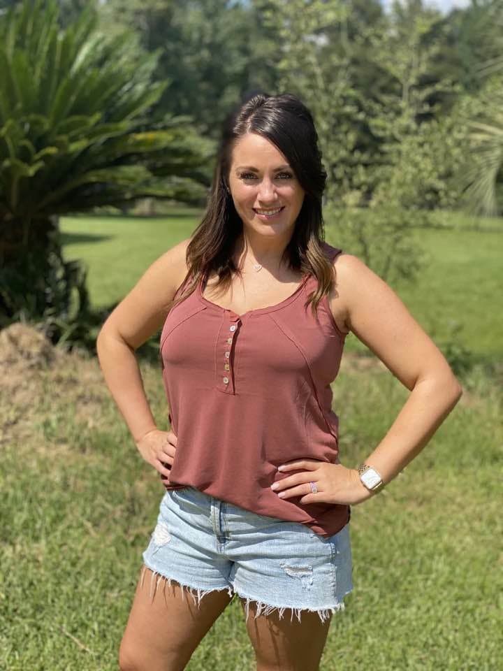 Slutty milf and wife Katie Diamond, 28 Texas. For similar treatment kik prisonerofyou